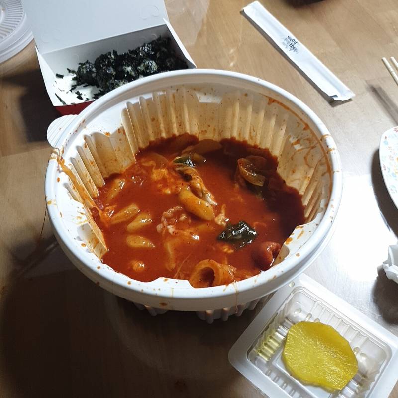 엽떡 너무 많이 남아써....... | 인스티즈