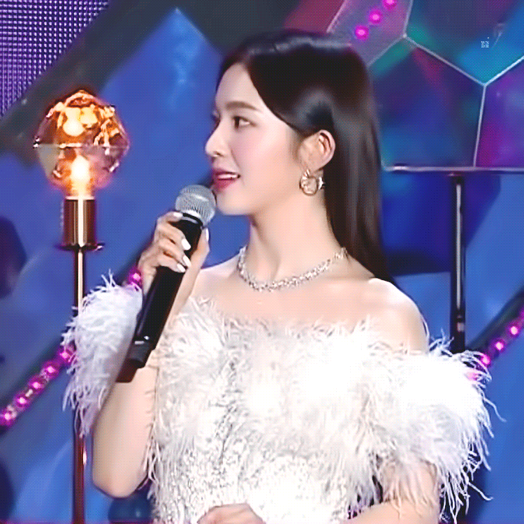 아이린 가요대축제 엠씨석만 3번째였어 | 인스티즈