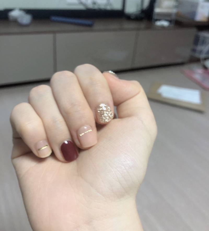 오호라 네일붙였당〰️〰️ | 인스티즈