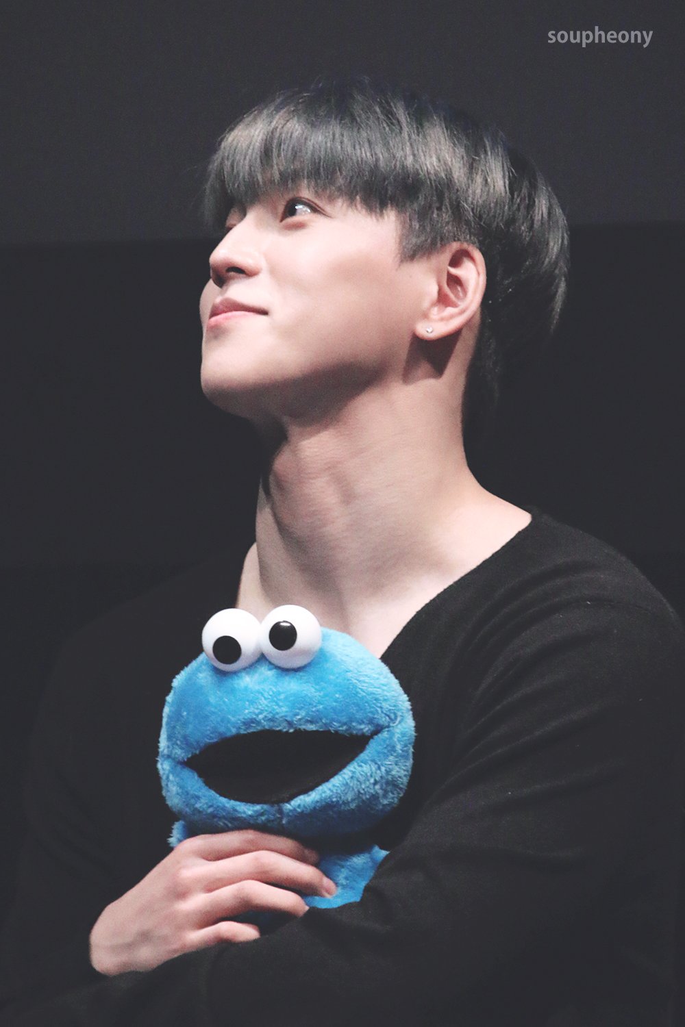 김국헌 팬들 바라보는 눈빛 ㄹㅇ 설레 | 인스티즈