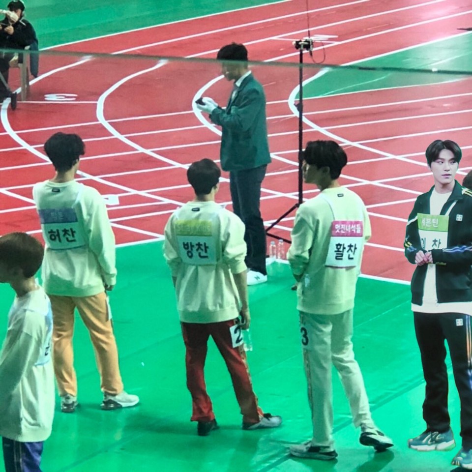 나 나중에 연말 무대 콜라보 찬이즈도 기대해도 되니 | 인스티즈