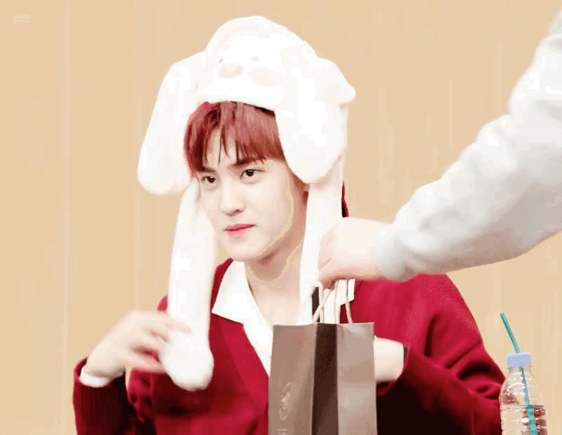 송유빈이 무슨 애교가 없다는건지 | 인스티즈