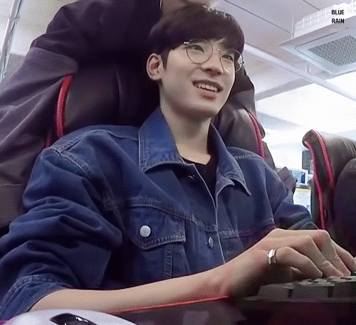 익들아 나 이상형 없었는데 찾았다 | 인스티즈