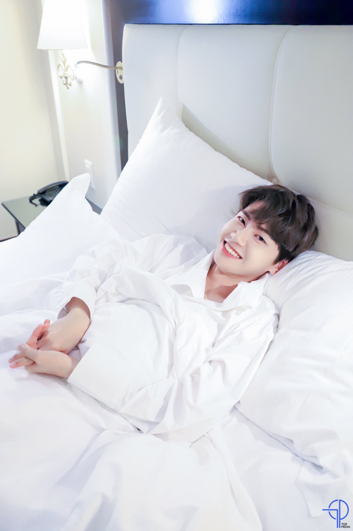 이진혁 화보집 오반데 이런걸 찍었다고? | 인스티즈