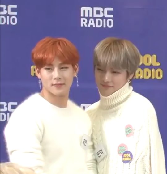 서로 본인이 놀아준다고 생각하는 조합 너무좋앜ㅋㅋㅋㅋ | 인스티즈