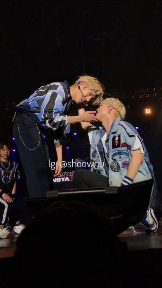 서로 본인이 놀아준다고 생각하는 조합 너무좋앜ㅋㅋㅋㅋ | 인스티즈