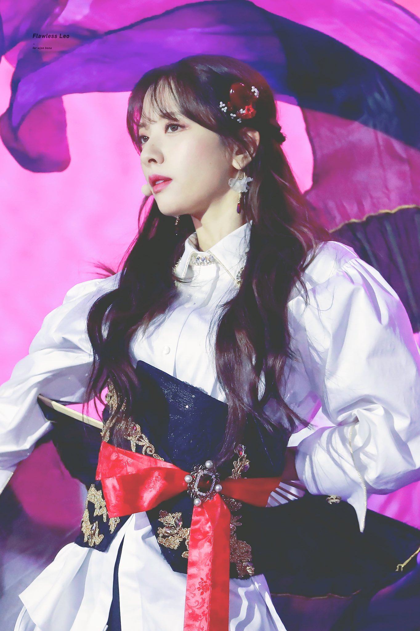 난 아무 근거 없이 보나가 이름 김보나 일거라고 생각했었음 | 인스티즈