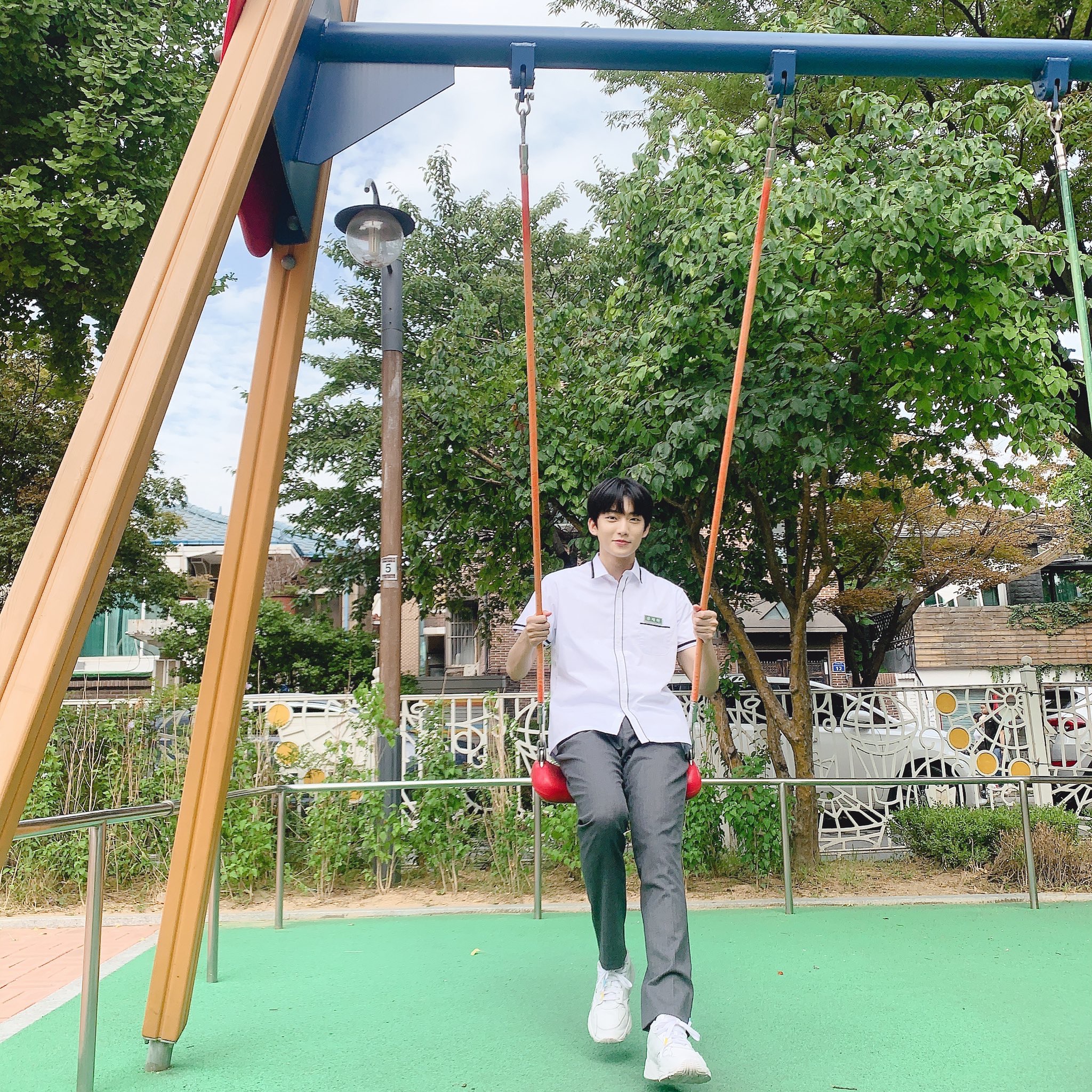 뭐가 과거사진이게??? | 인스티즈