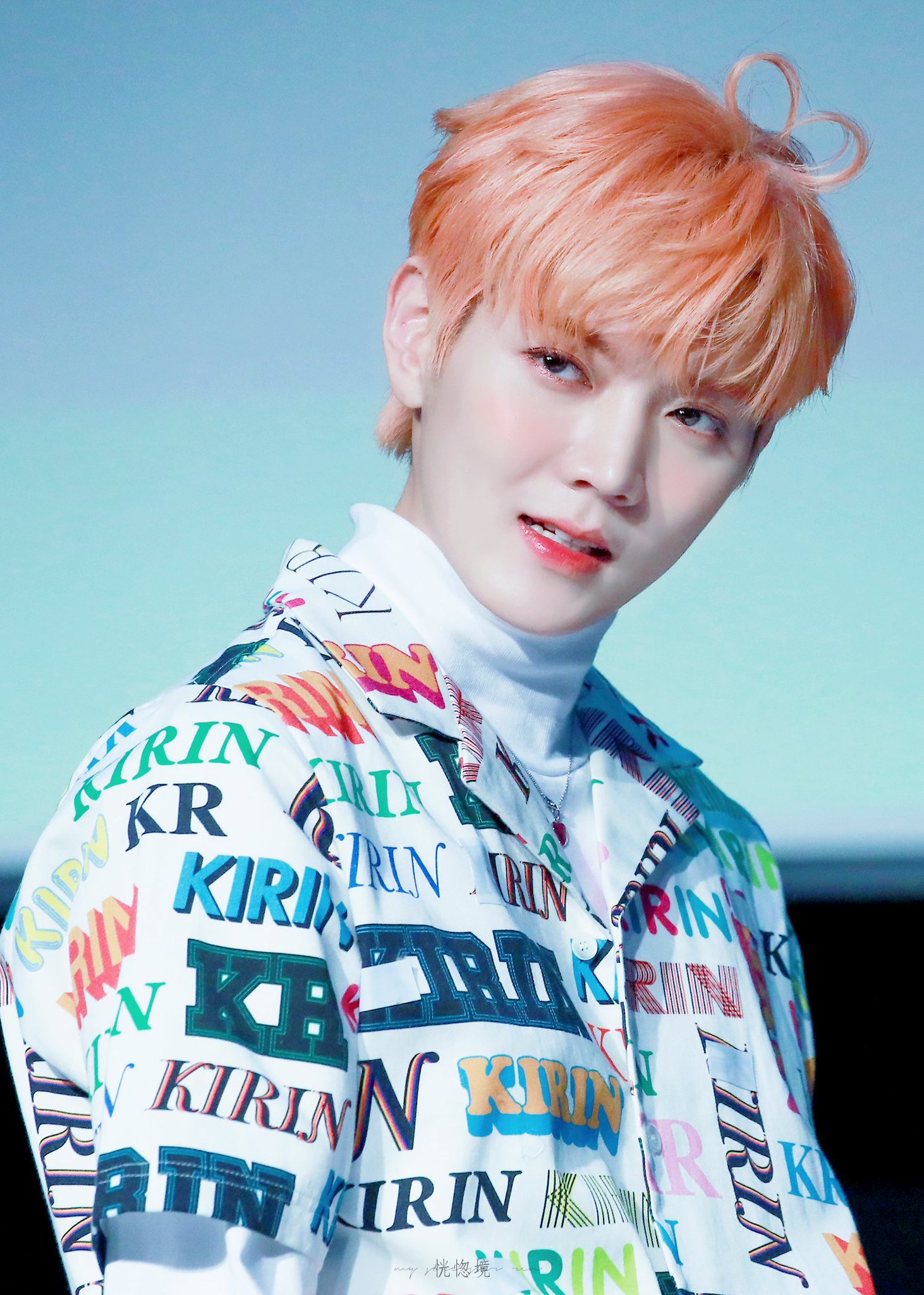 뉴이스트 담당 샵에서 해주시는 최민기 메이크업 말이야 | 인스티즈