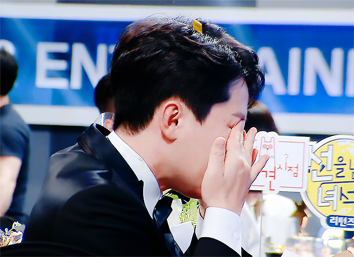 박나래 대상에 우는 장도연 양세형.gif(10년지기 친구들) | 인스티즈