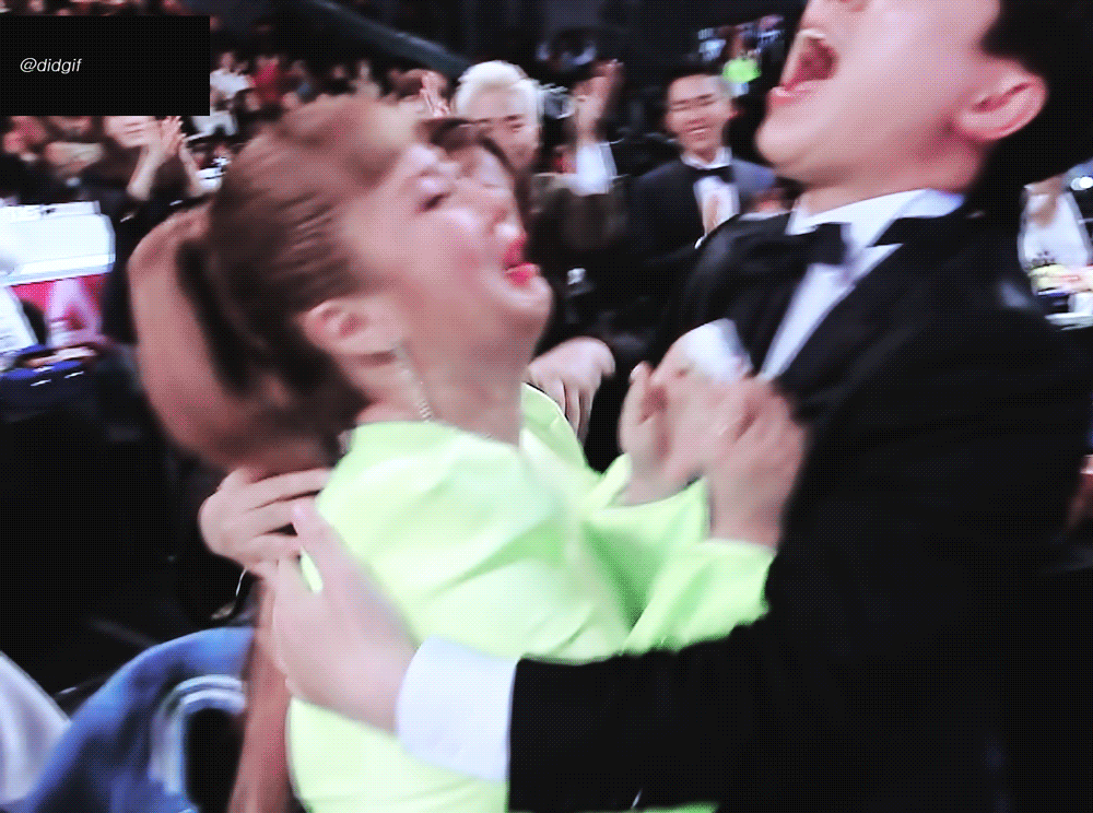 박나래 대상에 우는 장도연 양세형.gif(10년지기 친구들) | 인스티즈