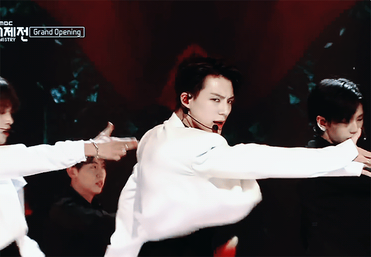 2000년생 갭차이가 이렇게 짜릿할 일이었나 | 인스티즈