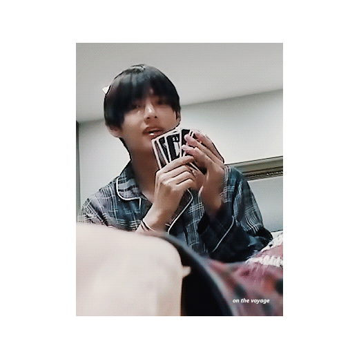 아 진짜ㅠㅠㅠㅠㅠㅠㅠㅠㅠㅠ 뷔 움짤 이거 제발 봐줘ㅠㅠㅠㅠㅠㅠ | 인스티즈