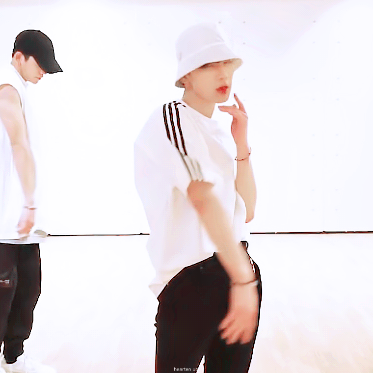 텐 진짜 더더 많이 유명해졌으먼 좋겠다 | 인스티즈