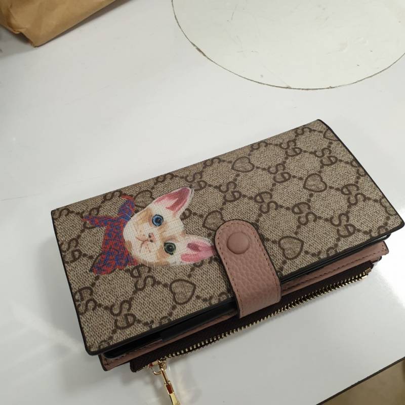 이런 케이스 어디 파는지 아는싸람! 엄마가 찾아달라는데 도저히 못찾겠어.. | 인스티즈