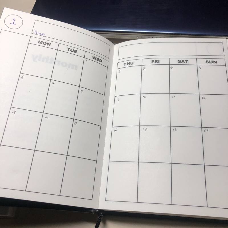 아니 이 다이어리 뭐지.....40 😩 | 인스티즈