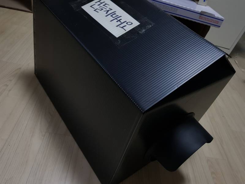 3만 5천원 주고 길냥이 집 사줬다.. | 인스티즈