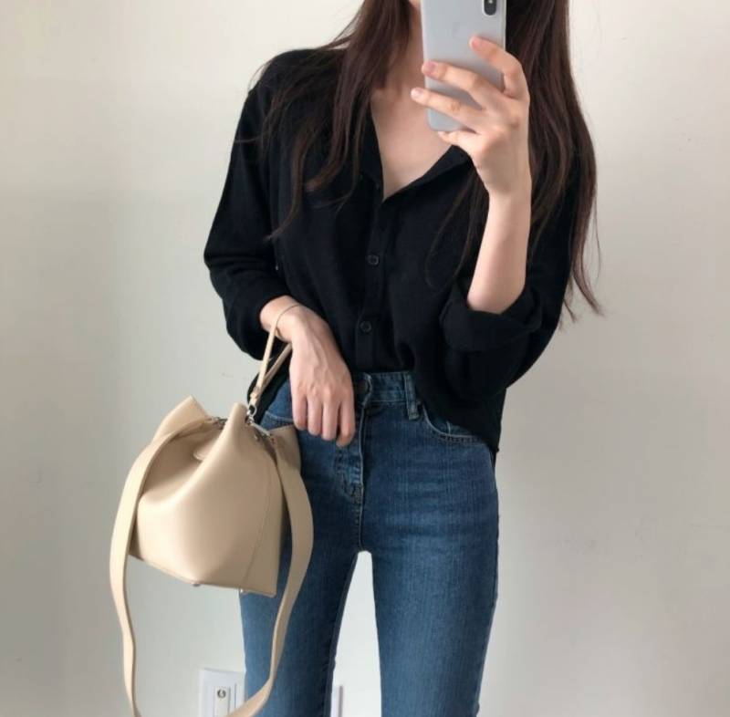 뭐가 더 괜찮은 것 같아??? 검은 가디건! 1111122222 | 인스티즈