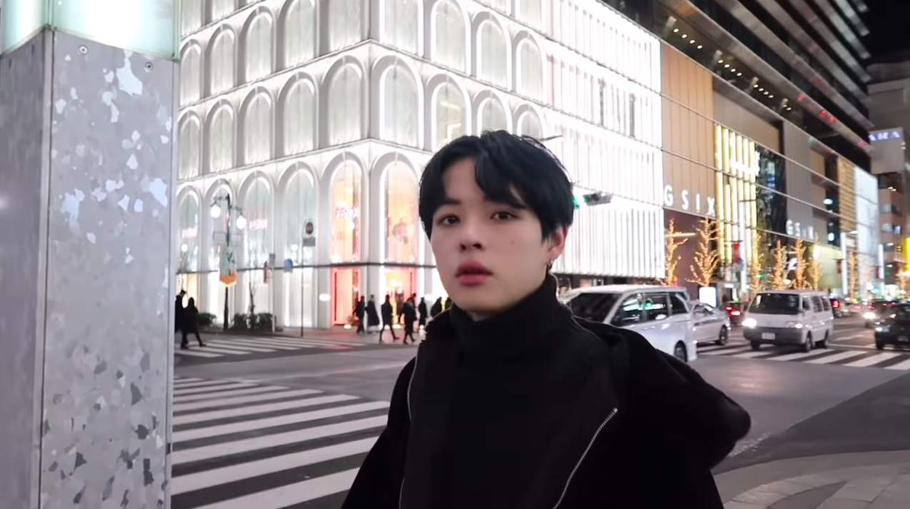 헉 토모 염색했네.. | 인스티즈