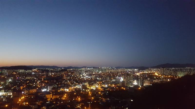 안자는 사람만 볼 수 있는 우리집 풍경 | 인스티즈