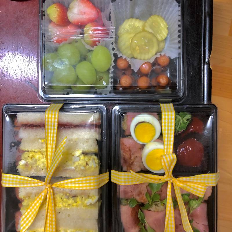 새벽부터 준비한 면회 도시락 ෆ╹ .̮ ╹ෆ | 인스티즈
