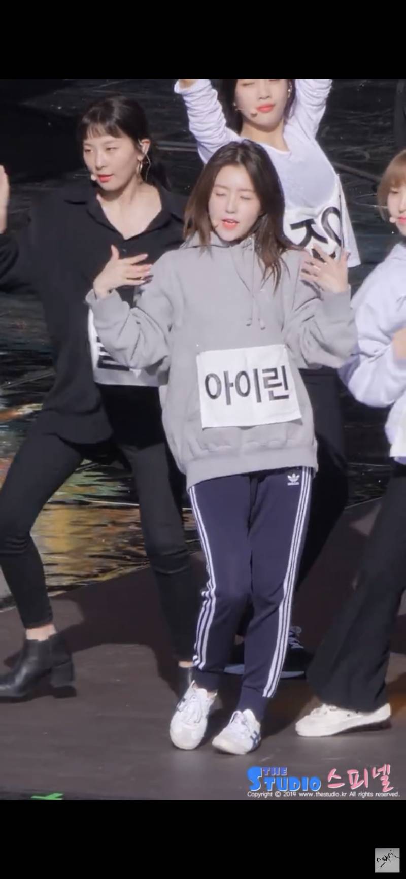 아이린 아디다스 바지 제품 아는쀼? | 인스티즈