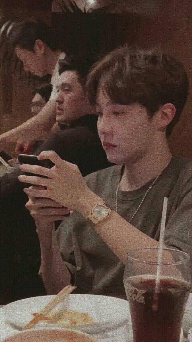 정호석은 스타일링 안하고 무대 올려야해... | 인스티즈