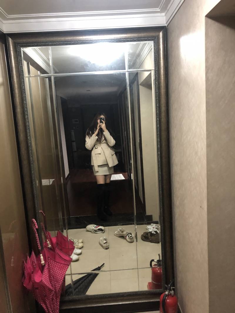 안자는 익들아 금욜날 놀러가는데 이렇게 입는거 별로니.. | 인스티즈