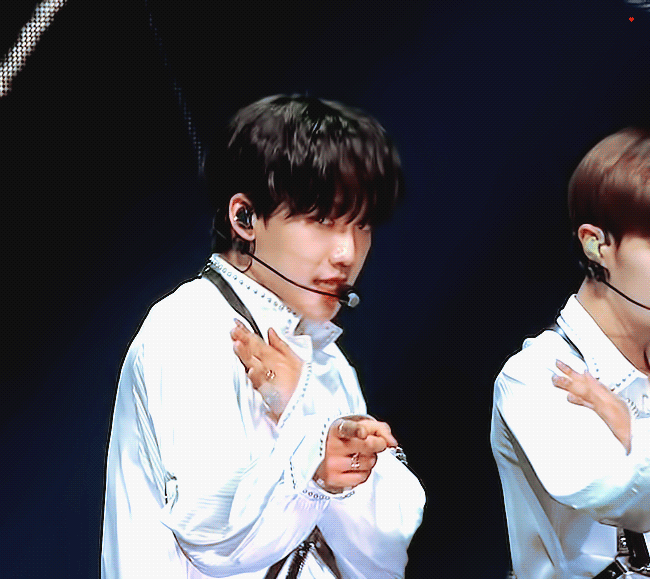 임영민 드롭이어링에 환장하는 사람 나잖아 | 인스티즈