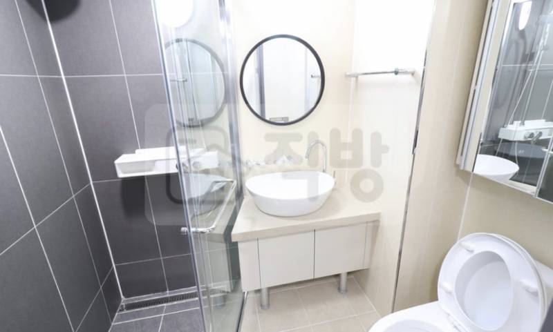 나 직방에서 방보고 잇는데 이거 허위매물 같아? | 인스티즈