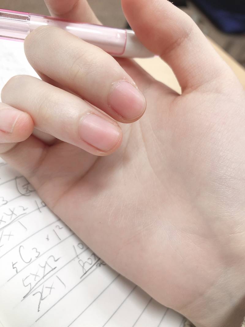 손톱 바디? 이거는 안 자라는 거야? | 인스티즈