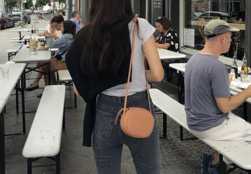 익인들아 나 가방 살건데 하나만 골라주라!!!1122💜❤️💜❤️ | 인스티즈