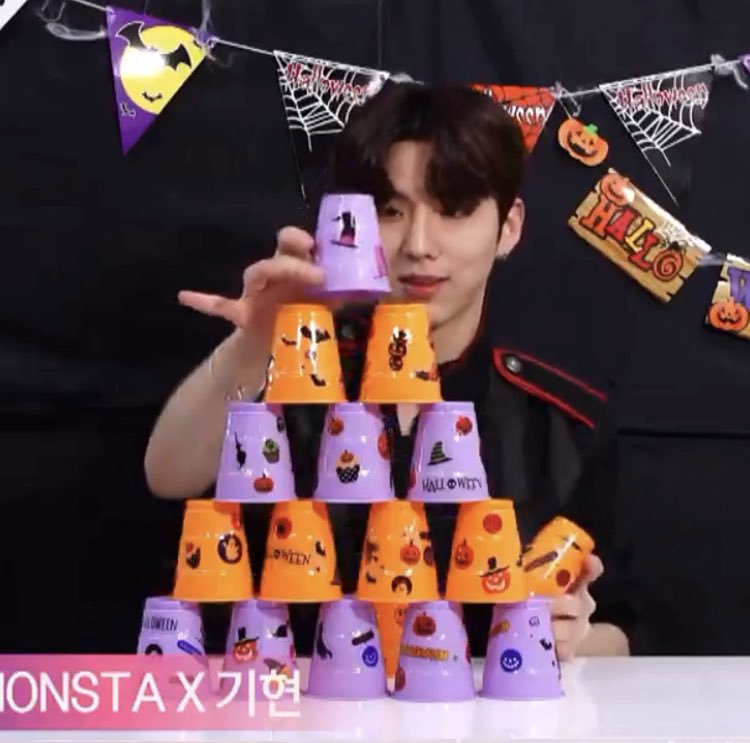 이런 식으로 변태같은 아이돌은 또 처음보네 | 인스티즈