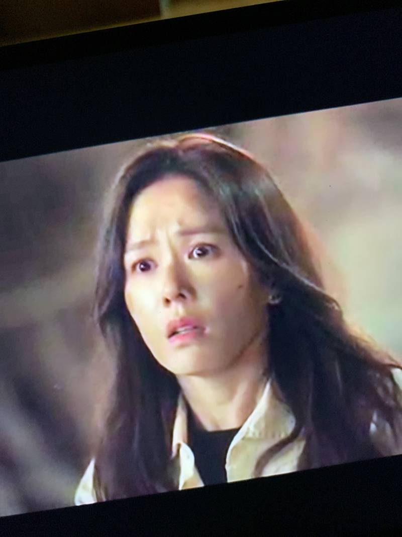 도와줘 ㅠㅠ 오늘 온 아이패드로 티빙 보는데 이거 왜이래?? | 인스티즈