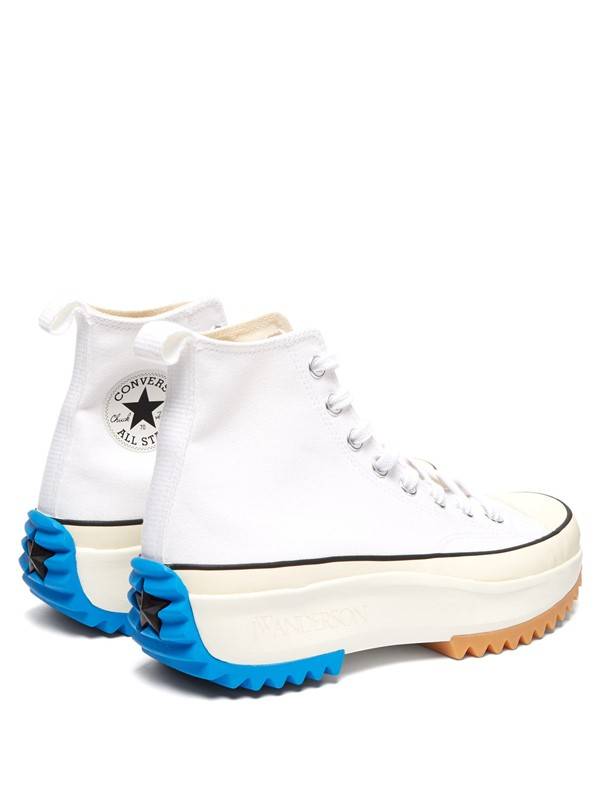 내 신발 골라주면 올해 하는거 다 잘풀린다 | 인스티즈