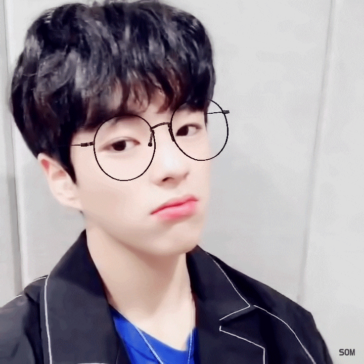 와지 트레저 재혁 진짜 어릴때랑 지금이랑 얼굴 똑같아 잘생겼어... | 인스티즈