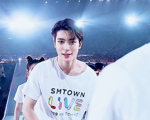 내가 엔시티 재현 대박인 움짤 보여줄게 들어와봐 | 인스티즈