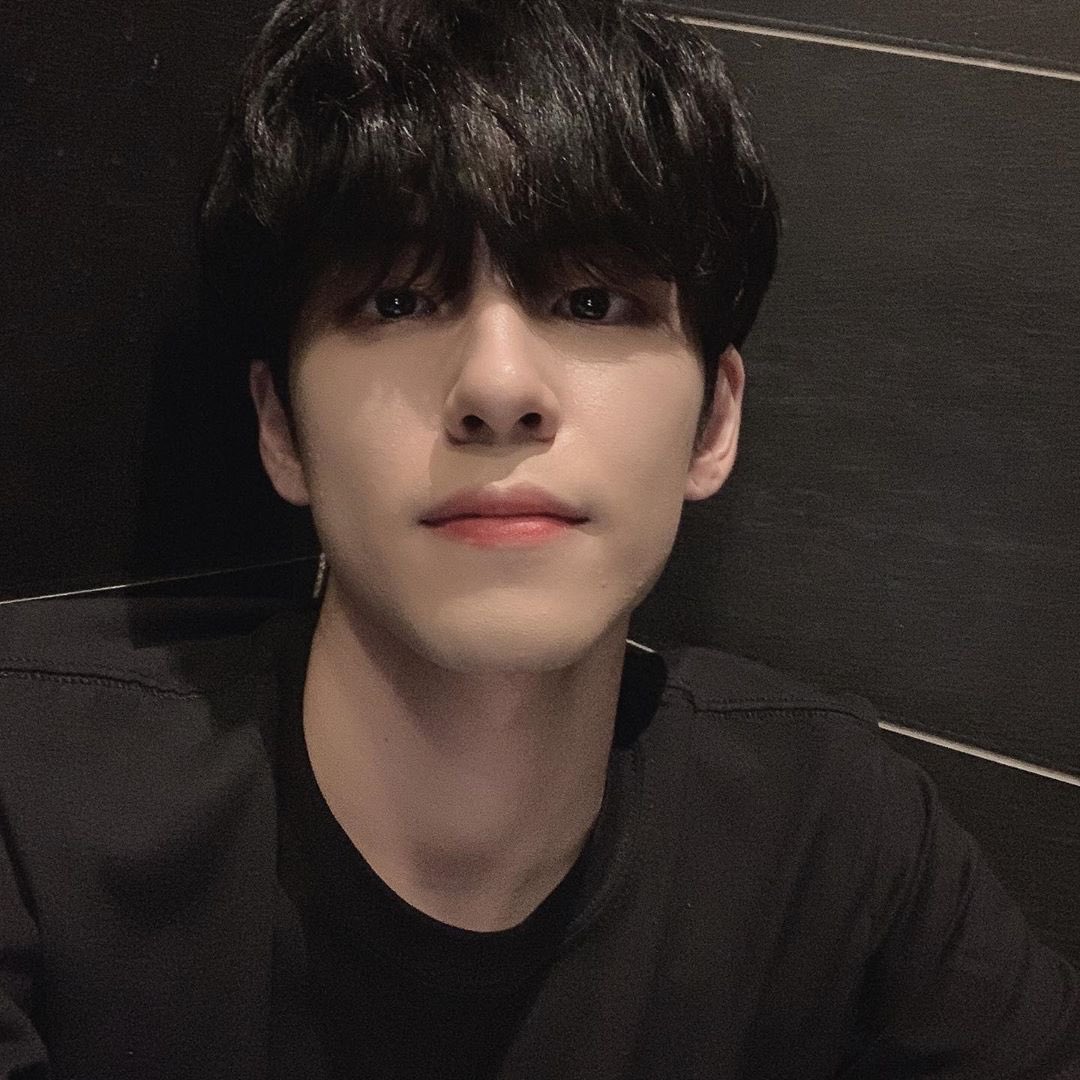 내 본 진 너 무 잘 생 겼 어 | 인스티즈