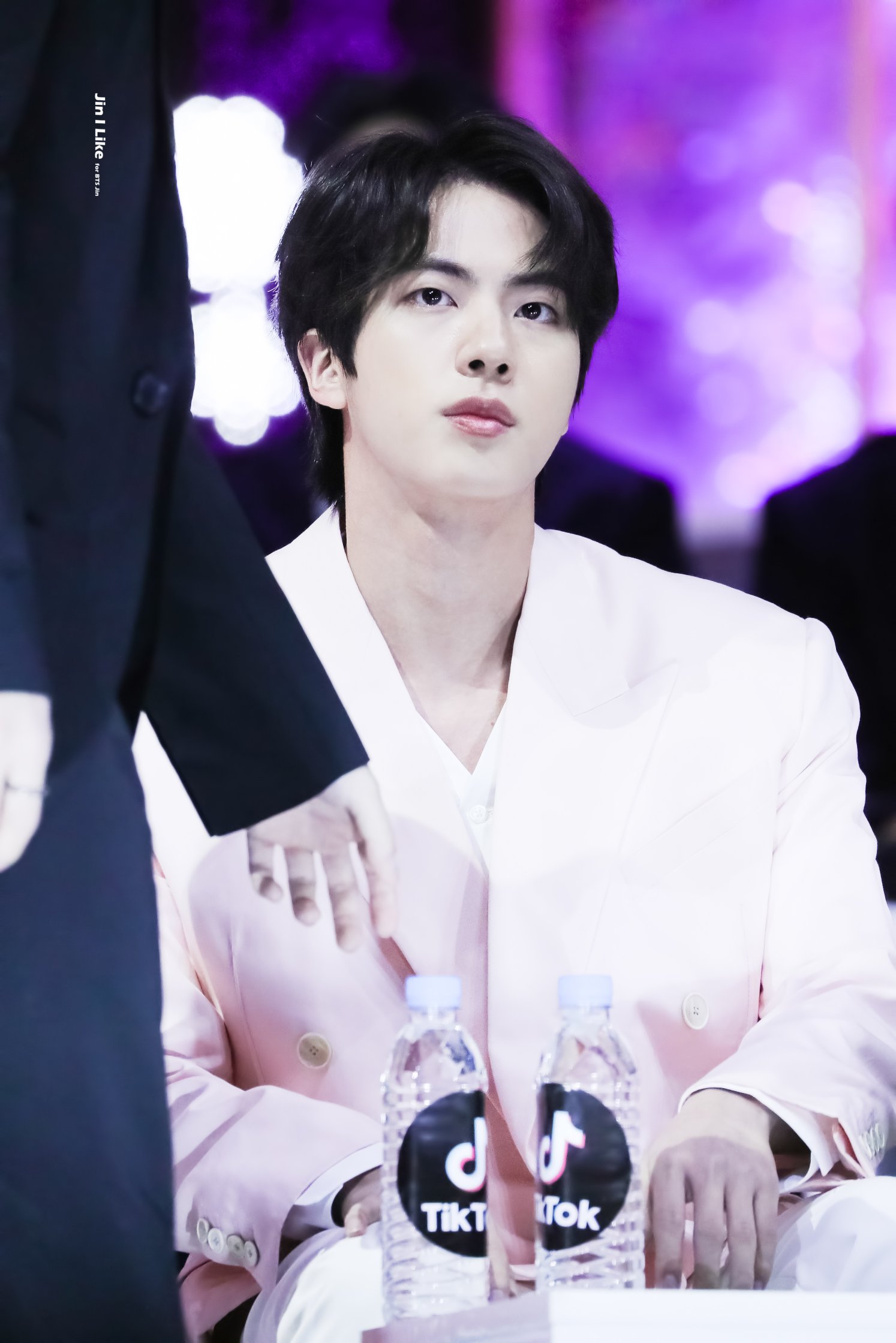 방탄 진 얼굴.. 하아 | 인스티즈