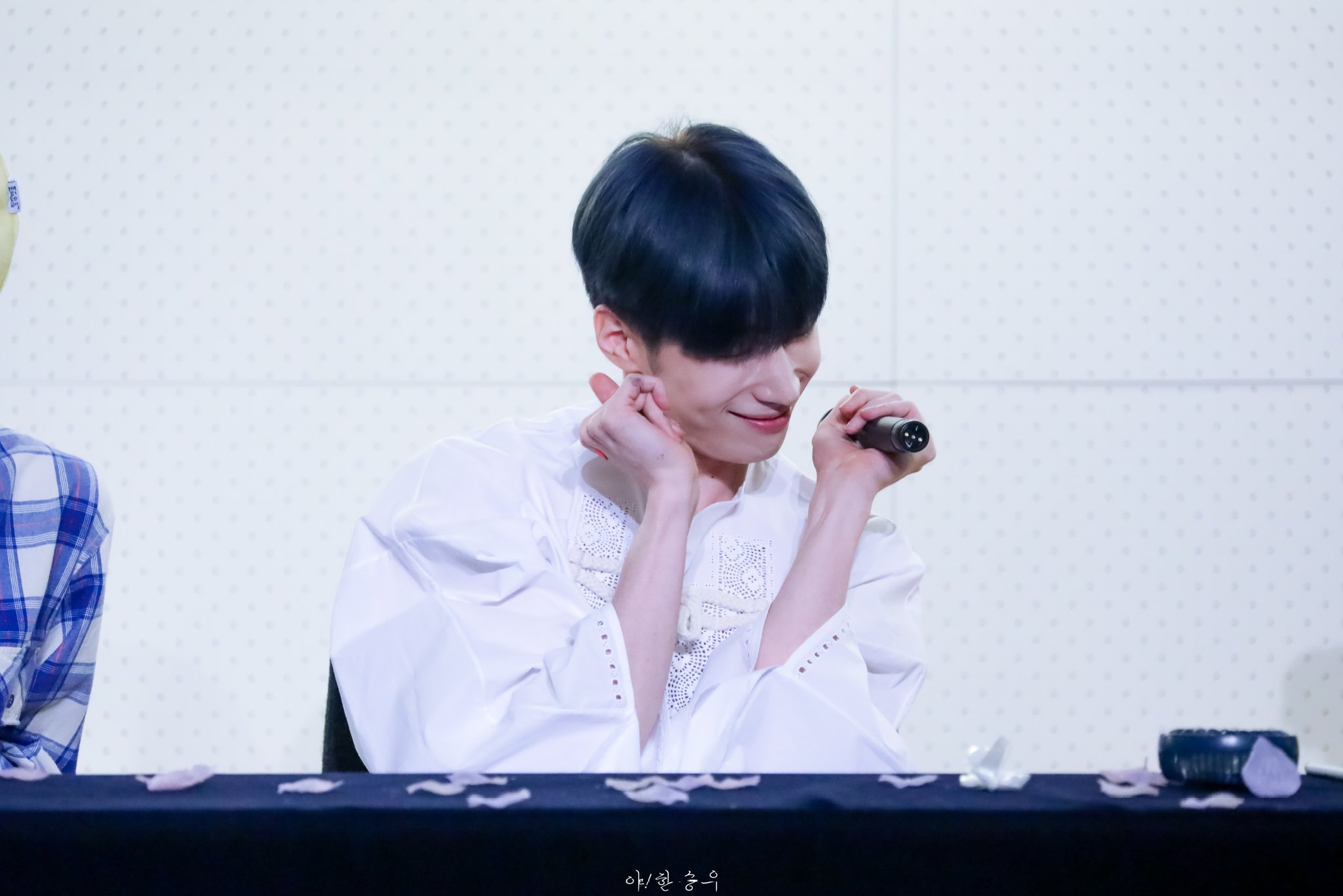 아니 한승우 이거 너무 앙큼지우개야 | 인스티즈