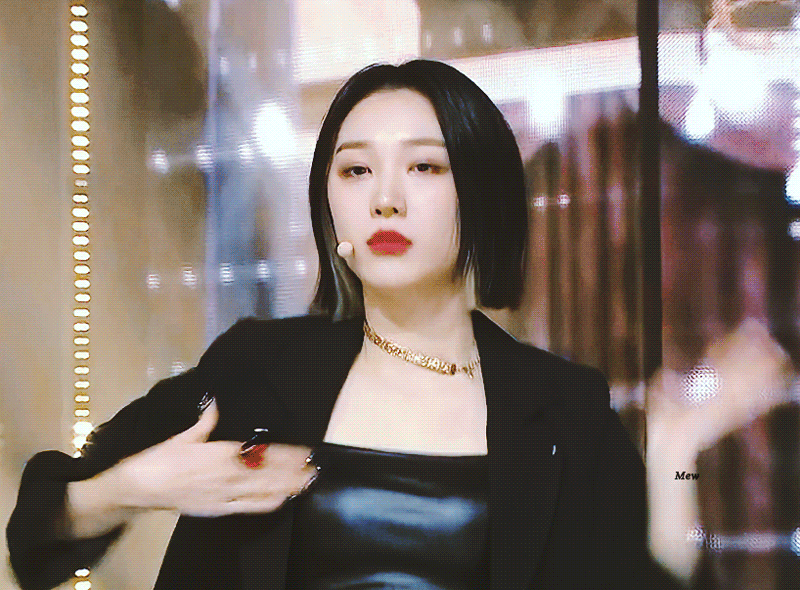 본진 활동끝난지 한달됐는데 컴백바라면 양심없는걸까 | 인스티즈