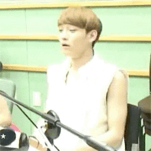 마지막으로 움짤 몇개 올리고 갤러리에서 니 흔적은 싹 지울거다 김종대 보기 싫은 사람 들어오지 마셈 | 인스티즈