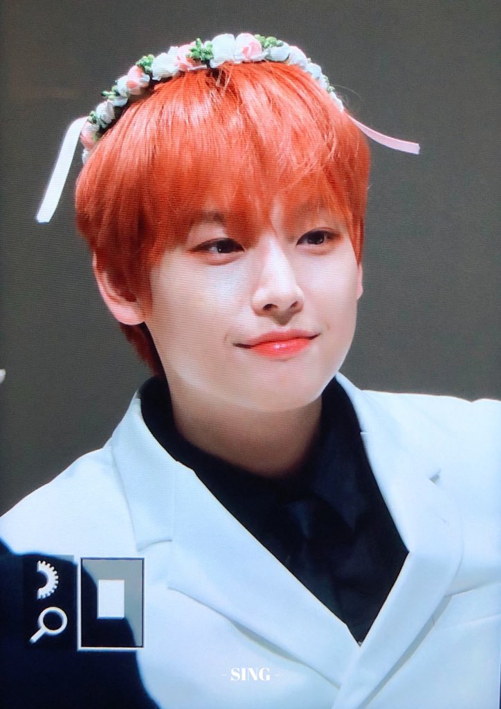 아니 여러분 김인성 좀 봐주세요 오늘 | 인스티즈