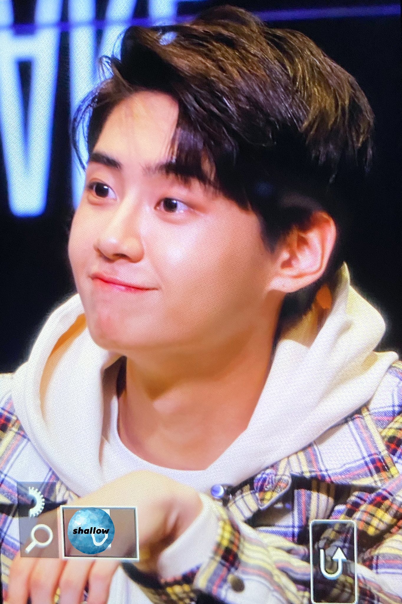 이진혁 뭐야 이거 5살때야?; | 인스티즈