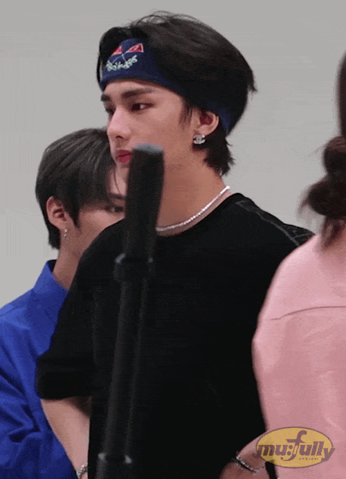 진짜 얘는 내가 좋아하는 요소 다 때려넣었어ㅠㅠㅠ | 인스티즈