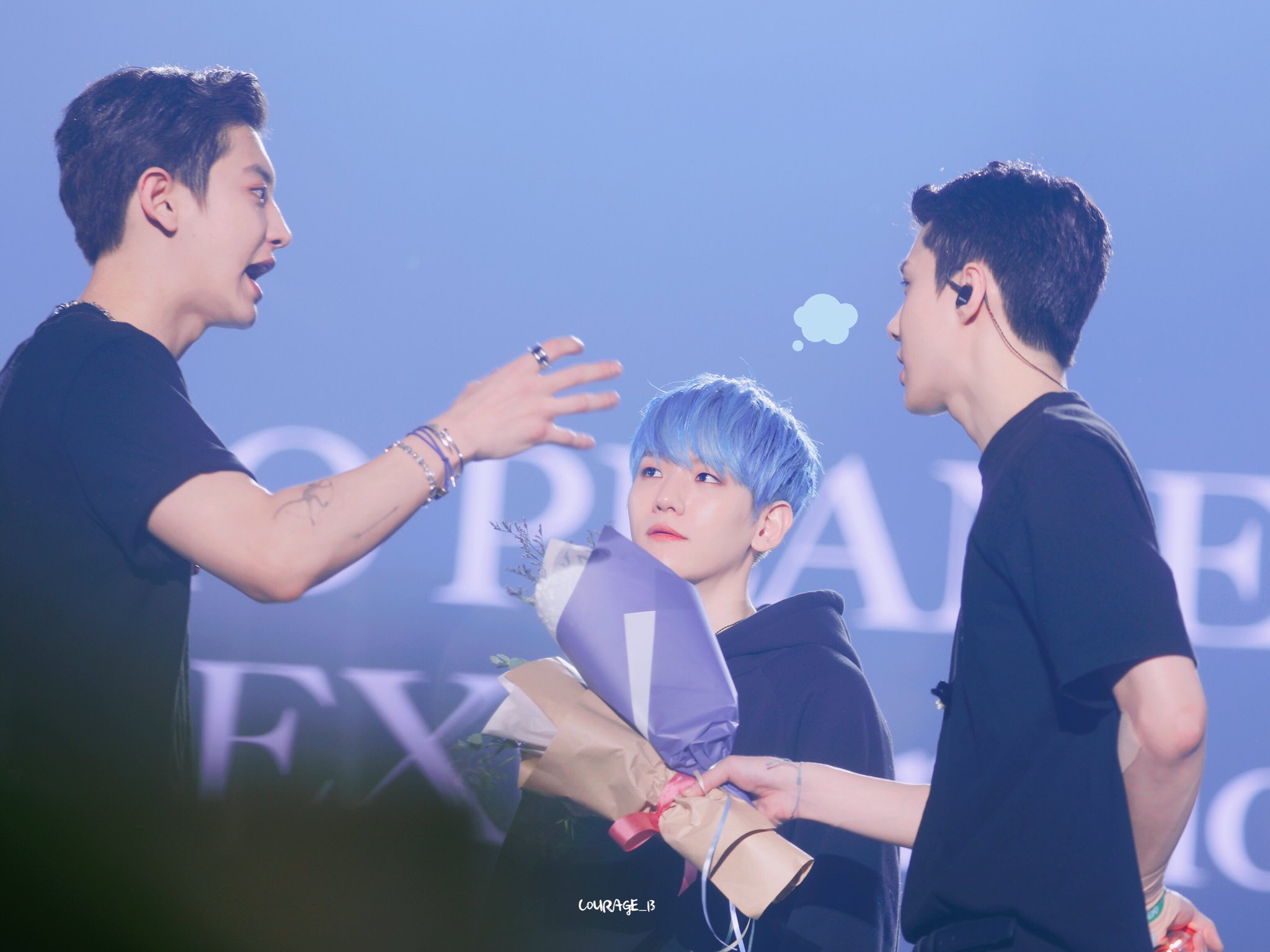 찬열이랑 세훈이 사이에 끼어잇는 백현이 | 인스티즈