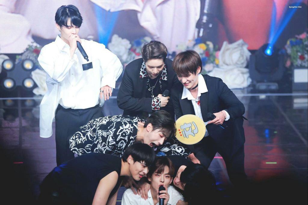 큰방에 빅톤 심기🌱 | 인스티즈