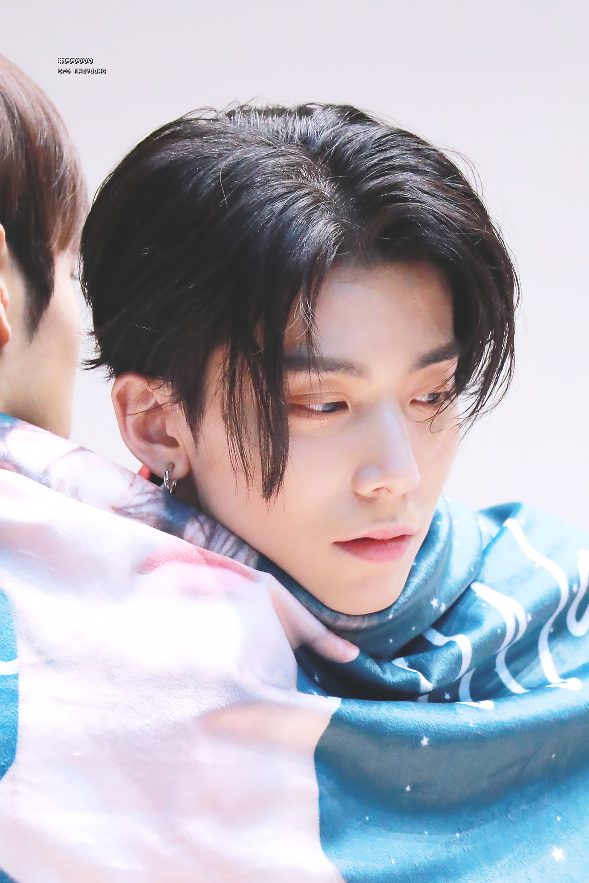 와 슾구들아 김휘영 미쳣어 | 인스티즈