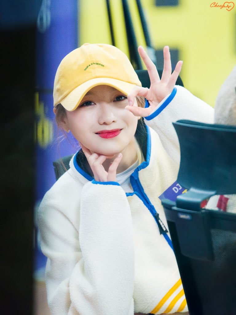 남돌만 파던 나에게 여자 아이돌이 쎄게 치고 갔어... 같이 봐 ㅠㅠ | 인스티즈