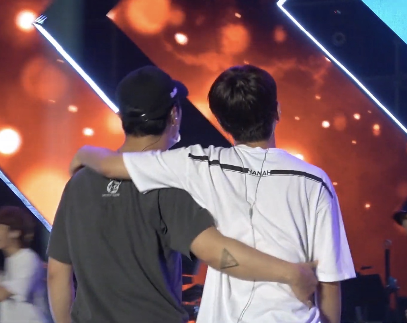 나는 본진 우애(?) 그 끈끈함이 너무 좋아서 탈덕 못함 | 인스티즈